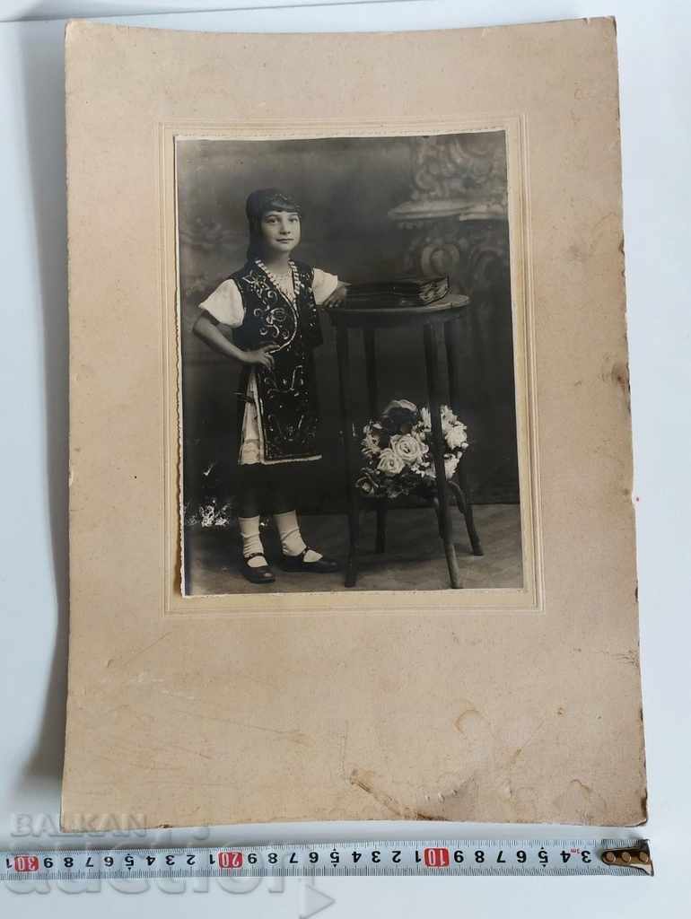 Auction OLD BIG PHOTO COSTUME PHOTOS CARDBOARD KINGDOM OF BULGARIA Auction OLD BIG PHOTO COSTUME PHOTOS CARDBOARD KINGDOM OF BULGARIA