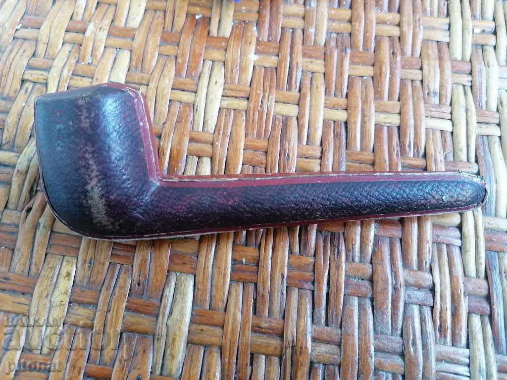 Delivery of Antique pipe catalin case Delivery of Antique pipe catalin case