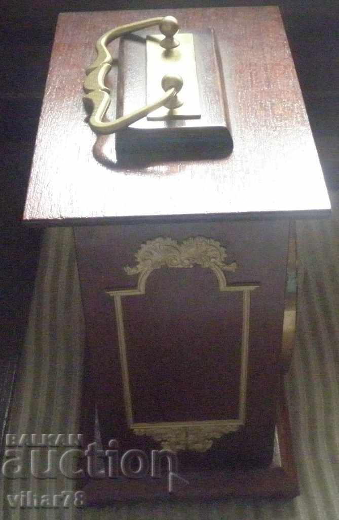 DESKTOP QUARTZ CLOCK - 5 DESKTOP QUARTZ CLOCK - 5