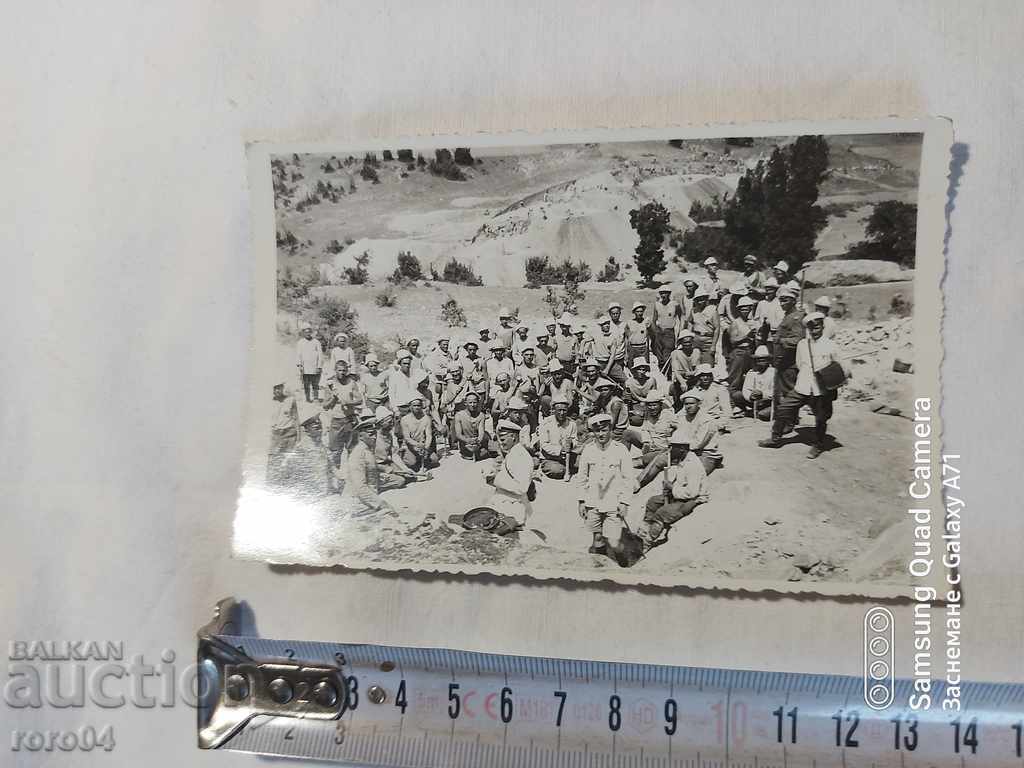 EMPLOYEES - OFFICERS - TOPOLOVGRAD - 5 EMPLOYEES - OFFICERS - TOPOLOVGRAD - 5