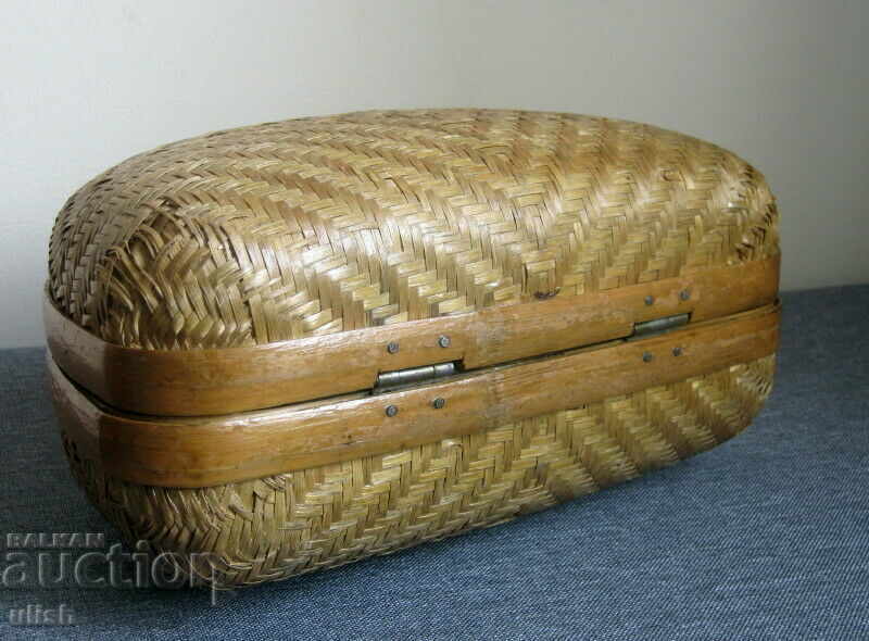 Licitație Geanta de dama tricotata din paie antica deco