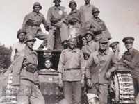 ROYAL PHOTO-RUSSIAN TANK-T 26, TRUCK, FRONT, WWII