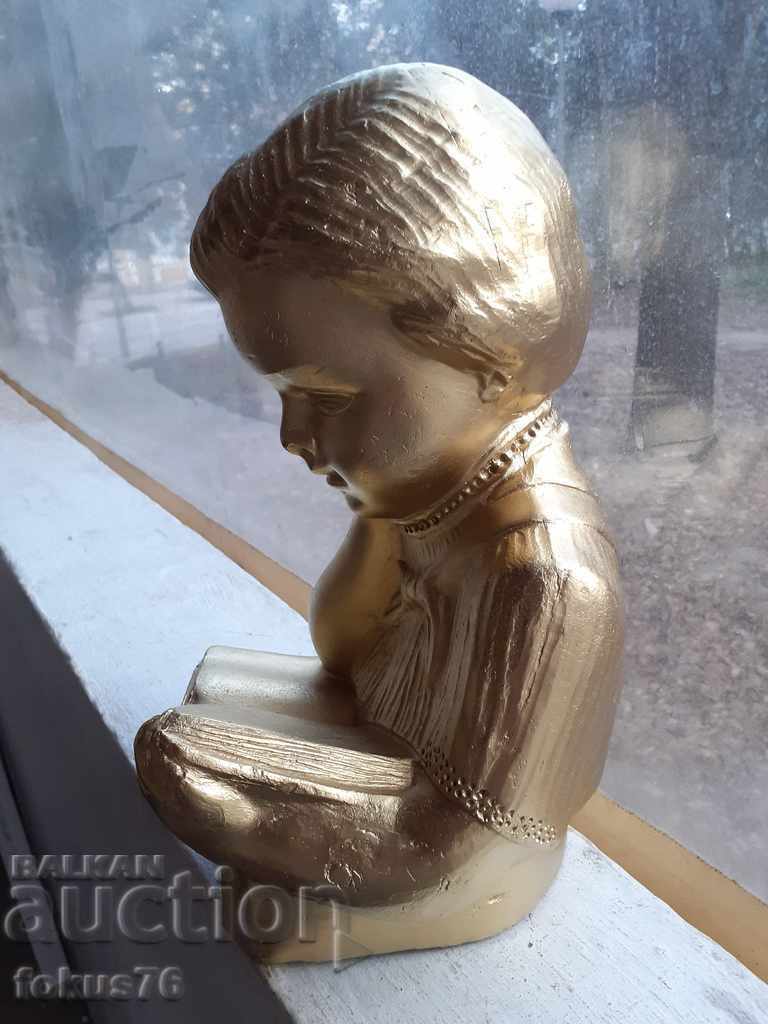 Auction Statue figure bust plaster Auction Statue figure bust plaster