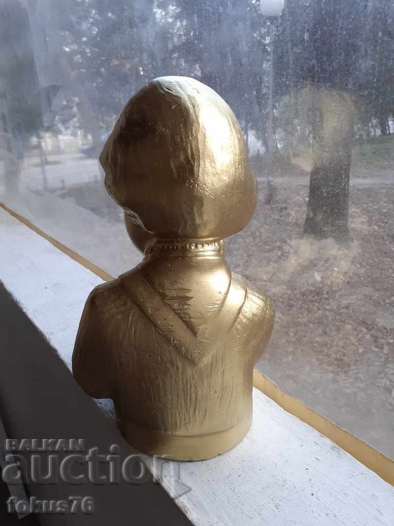 Delivery of Statue figure bust plaster Delivery of Statue figure bust plaster