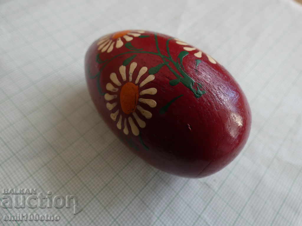 Easter egg - wooden with price 5.00 BGN | € 2.56 Easter egg - wooden with price 5.00 BGN | € 2.56