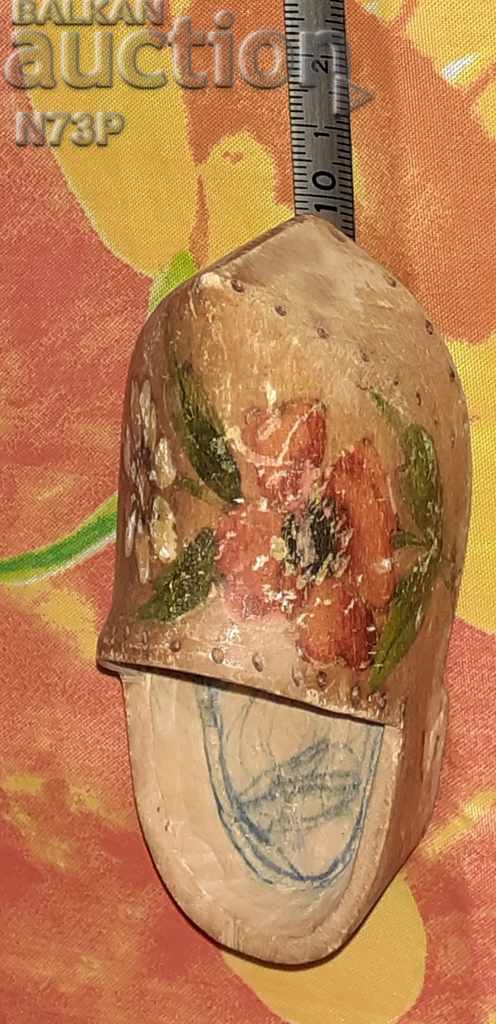 Δημοπρασία ΠΑΛΙΑ ΞΥΛΙΝΑ ΠΑΠΟΥΤΣΙΑ.ΣΑΒΒΑΤΟ.ΧΕΙΡΟΠΟΙΗΤΑ. Δημοπρασία ΠΑΛΙΑ ΞΥΛΙΝΑ ΠΑΠΟΥΤΣΙΑ.ΣΑΒΒΑΤΟ.ΧΕΙΡΟΠΟΙΗΤΑ.