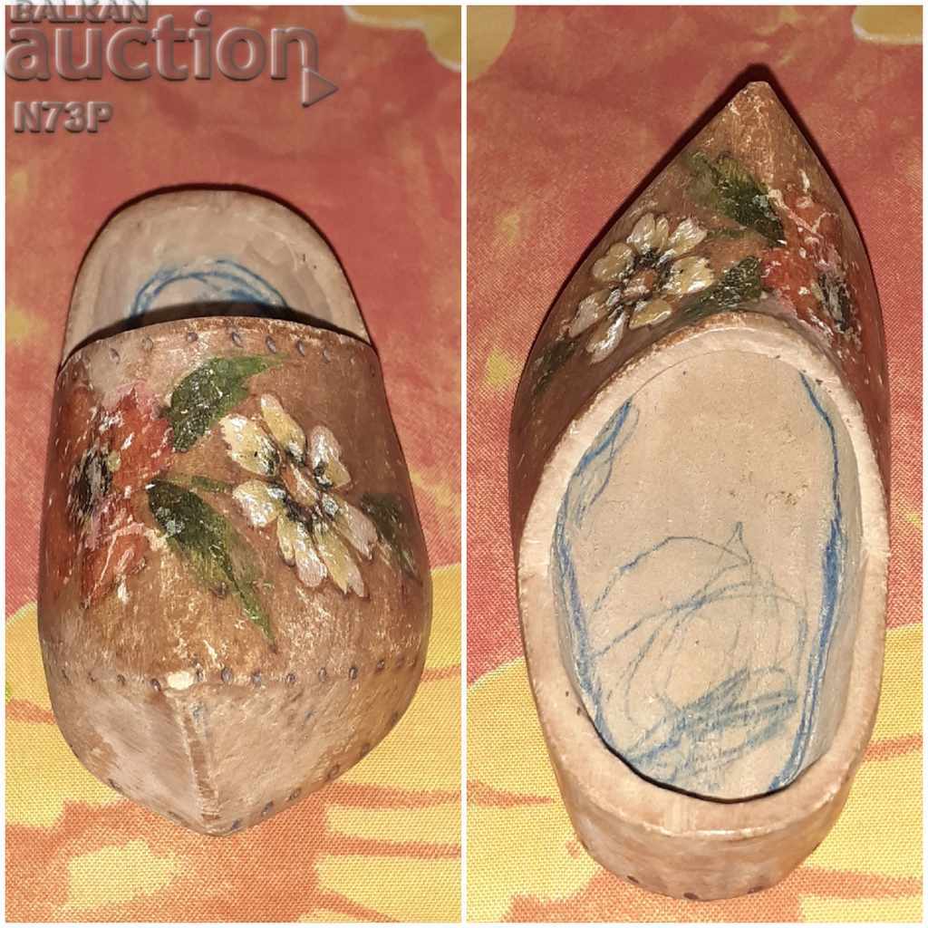 ΠΑΛΙΑ ΞΥΛΙΝΑ ΠΑΠΟΥΤΣΙΑ.ΣΑΒΒΑΤΟ.ΧΕΙΡΟΠΟΙΗΤΑ. - 7 ΠΑΛΙΑ ΞΥΛΙΝΑ ΠΑΠΟΥΤΣΙΑ.ΣΑΒΒΑΤΟ.ΧΕΙΡΟΠΟΙΗΤΑ. - 7