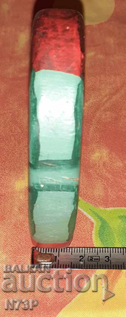 OLD WOODEN FIGURE. TOY. BERRIES. - 7 OLD WOODEN FIGURE. TOY. BERRIES. - 7