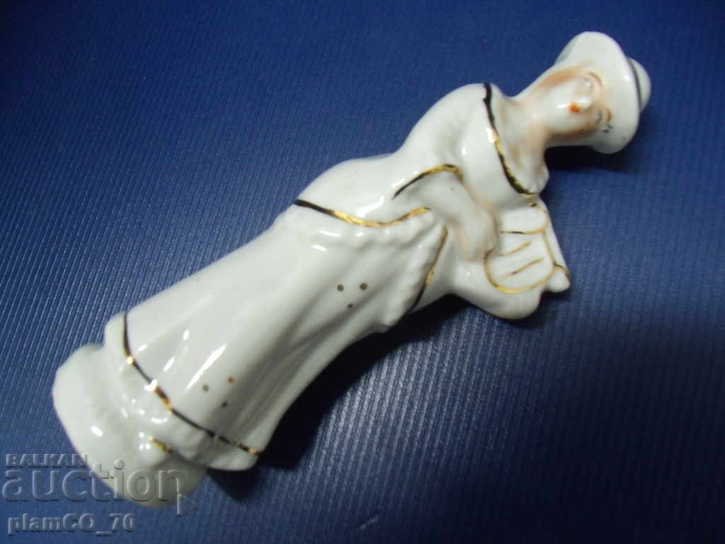 №*5931 стара порцеланова фигура - 5 №*5931 стара порцеланова фигура - 5