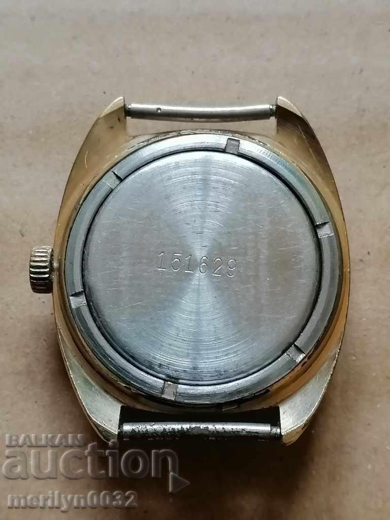 Wristwatch Rocket gilding 5 mick WORKS with price 95.00 BGN | € 48.57 Wristwatch Rocket gilding 5 mick WORKS with price 95.00 BGN | € 48.57