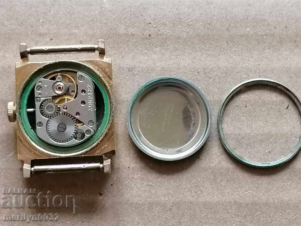 Delivery of Wristwatch Cornavin gilding 10 mick WORKS Delivery of Wristwatch Cornavin gilding 10 mick WORKS