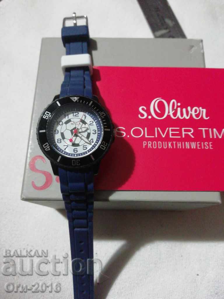 Delivery of Clock s.Oliver