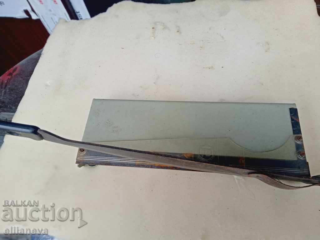 Auction Vintage Photo Knife Auction Vintage Photo Knife