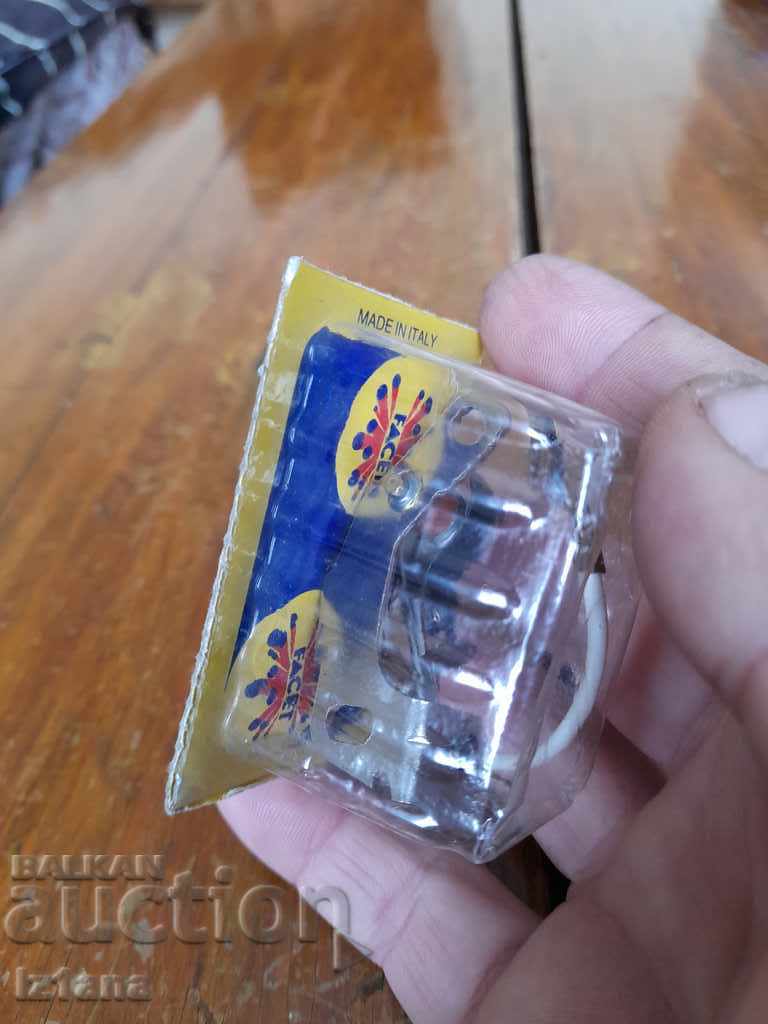 Auction Old car hammer, car Auction Old car hammer, car