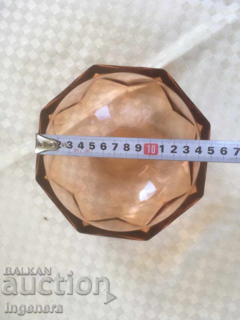 Auction BOWL OF GLASS RELIEF THICK COLORED FROM SOCA COURT FRUITTER Auction BOWL OF GLASS RELIEF THICK COLORED FROM SOCA COURT FRUITTER