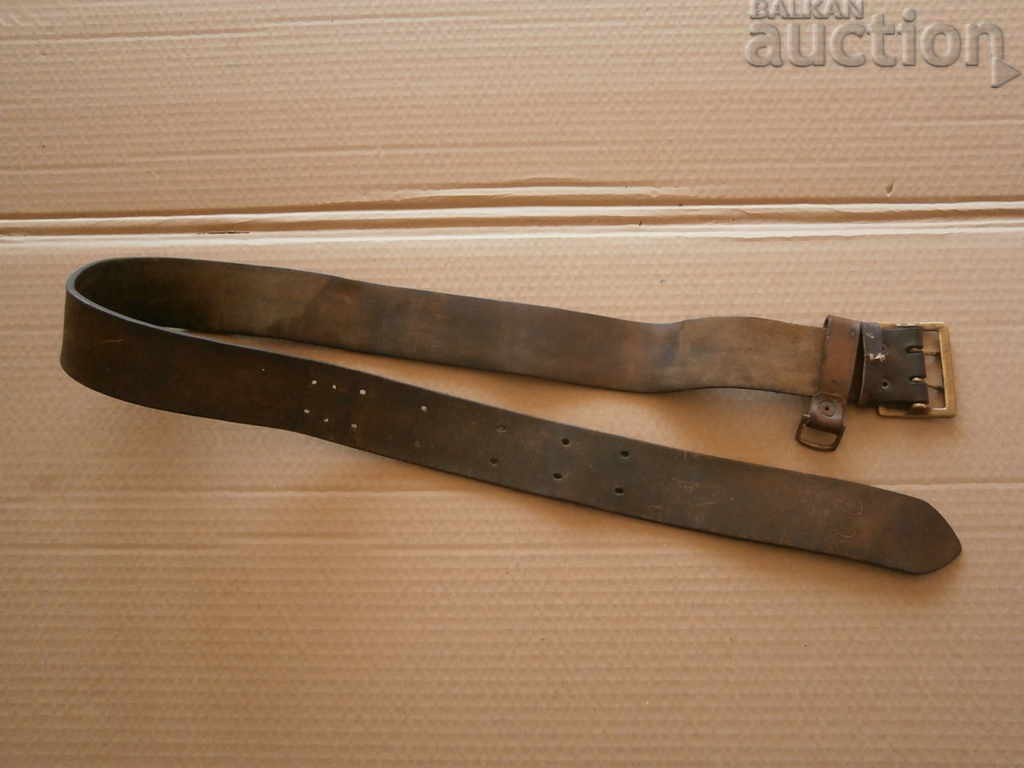 Доставка на кафяв боен офицерски колан с носач за сабя БМК Доставка на кафяв боен офицерски колан с носач за сабя БМК