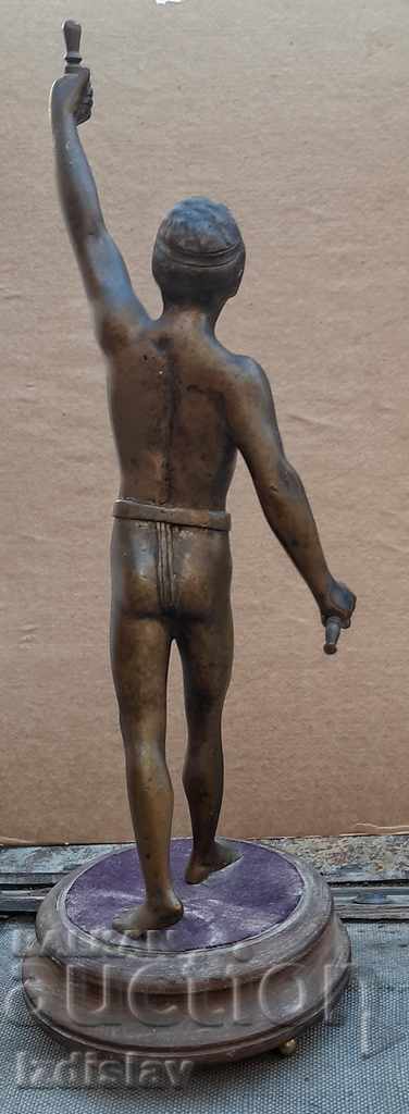 German bronze award statuette with price 300.00 BGN | € 153.39 German bronze award statuette with price 300.00 BGN | € 153.39