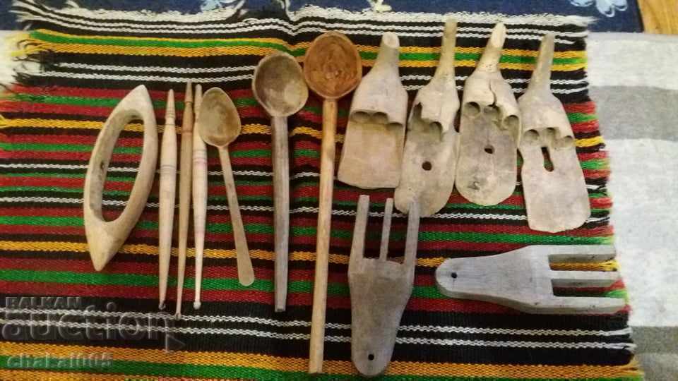 Παλαιός. ξύλινος Παλαιός. ξύλινος