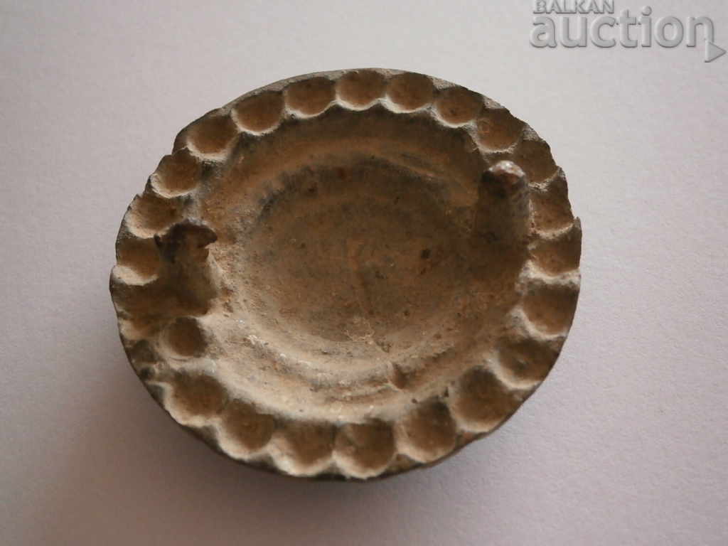 Delivery of antique bronze buckle half applique Delivery of antique bronze buckle half applique