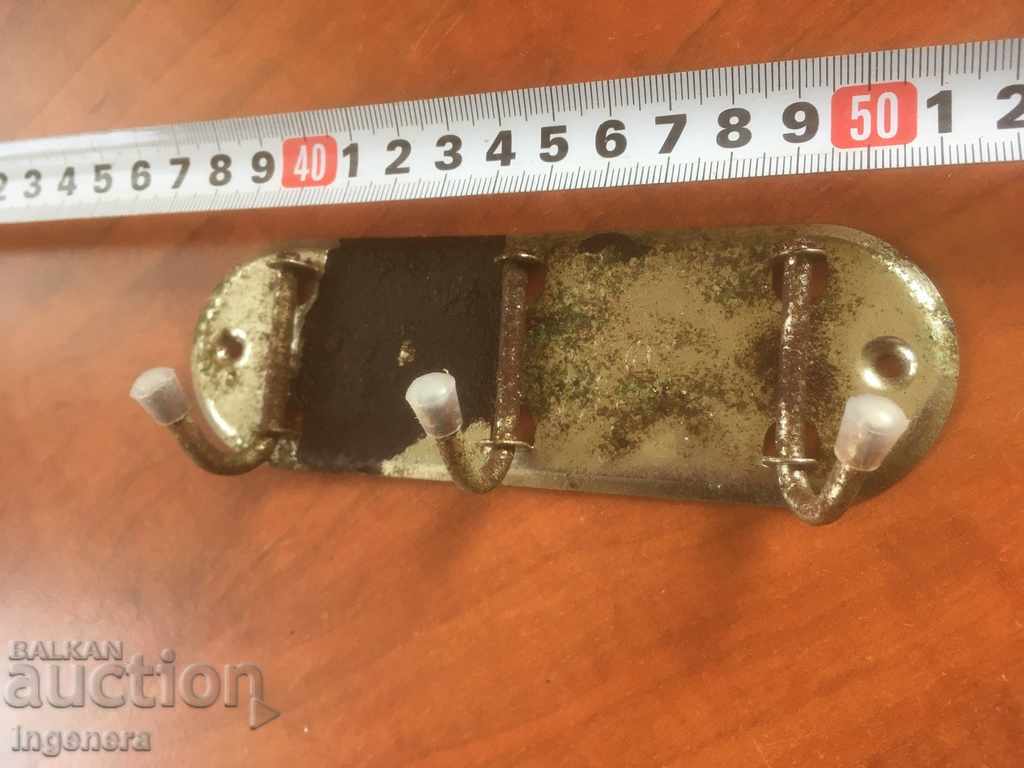 Auction HANGER HANGER 3 SOCKES ANCIENT METAL Auction HANGER HANGER 3 SOCKES ANCIENT METAL