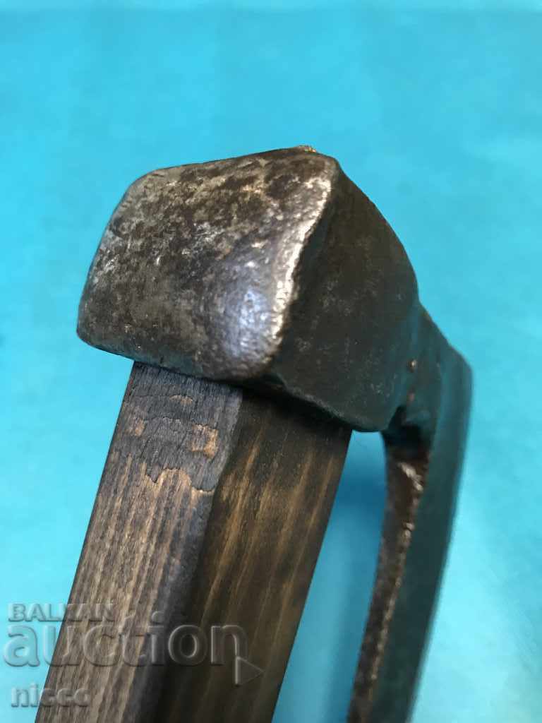 old ax - 5 old ax - 5