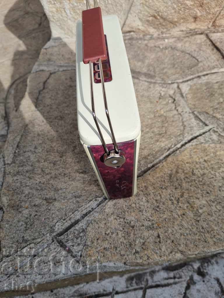 Delivery of Sheet metal radio box Delivery of Sheet metal radio box