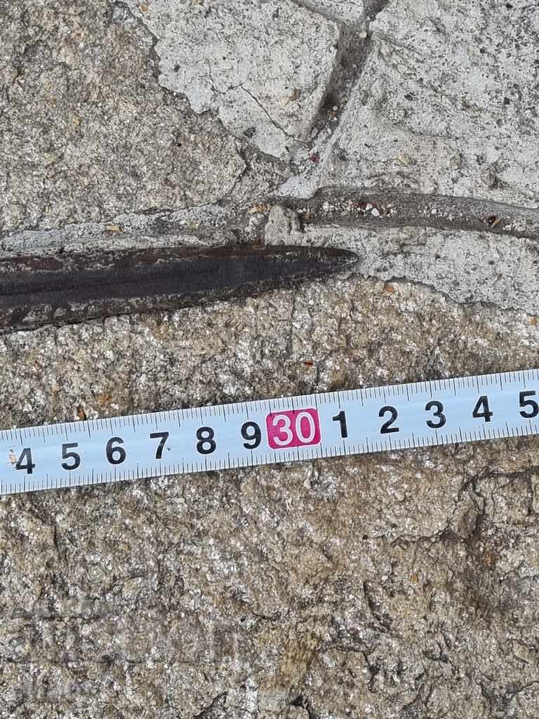 Livrarea pumnal vechi Livrarea pumnal vechi