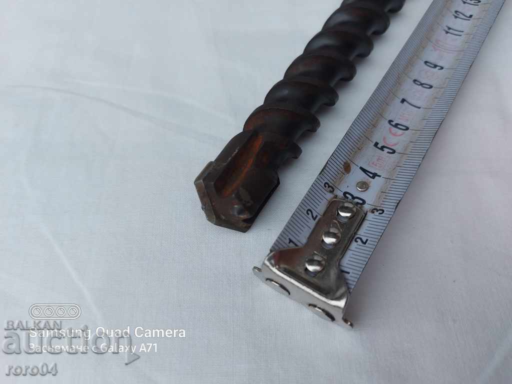 HILTI - CONCRETE DRILL - Ф 22 mm. with price 49.50 BGN | € 25.31