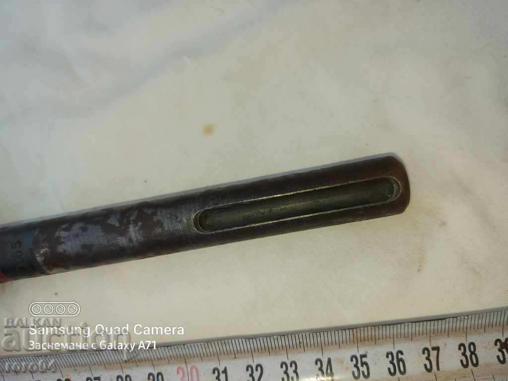 HILTI - CONCRETE DRILL - Ф 30 mm. - 6 HILTI - CONCRETE DRILL - Ф 30 mm. - 6