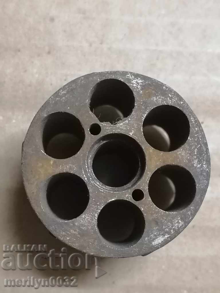 Six charged drums from a breakable revolver with price 99.00 BGN | € 50.62