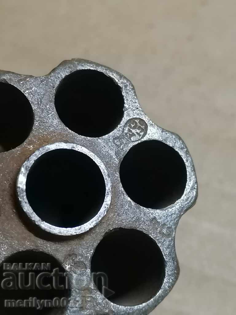 Delivery of Six charged drums from a breakable revolver