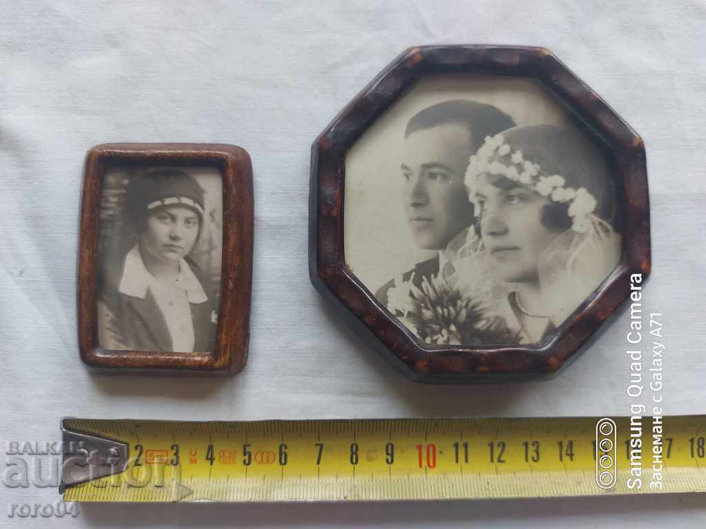 TWO OLD PICTURES IN FRAMEWORK - 7 TWO OLD PICTURES IN FRAMEWORK - 7