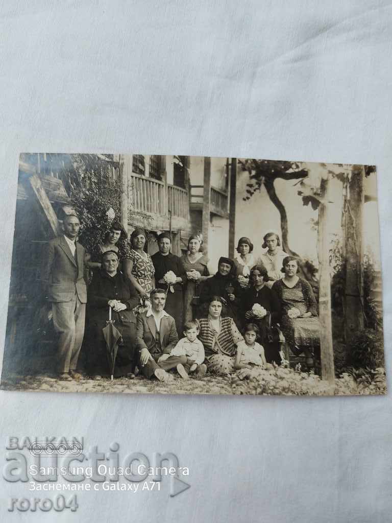 ΚΑΛΟΓΡΑΦΙΑ - ΣΤΑΥΡΟΣ - ΜΠΟΥΚΕΤΑ - ΑΝΘΡΩΠΟΙ