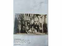 МОНАХИНЯ - КРЪСТ - БУКЕТИ - ХОРА