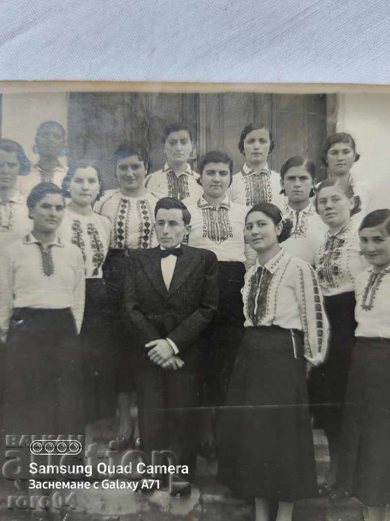 CHOIR - CHORISTS - CONCERT with price 20.00 BGN | € 10.23 CHOIR - CHORISTS - CONCERT with price 20.00 BGN | € 10.23