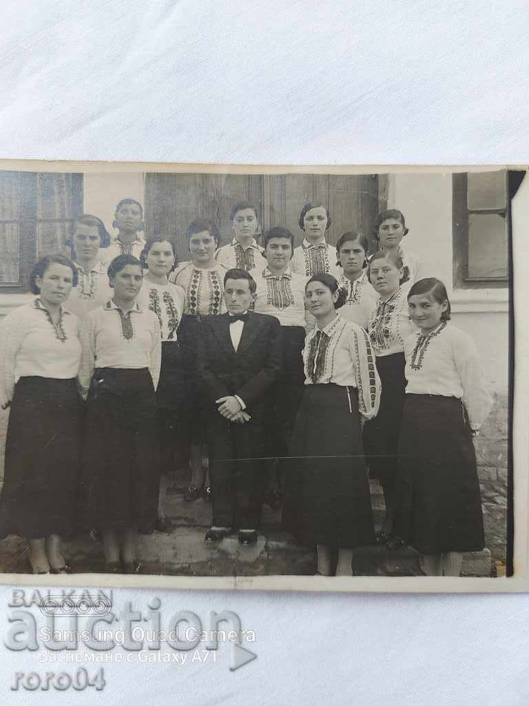 ΧΟΡΩΔΙΑ - ΧΟΡΙΚΟΙ - ΣΥΝΑΥΛΙΑ ΧΟΡΩΔΙΑ - ΧΟΡΙΚΟΙ - ΣΥΝΑΥΛΙΑ
