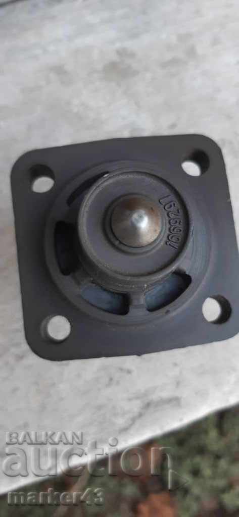 Auction Air valve for Volvo truck Auction Air valve for Volvo truck