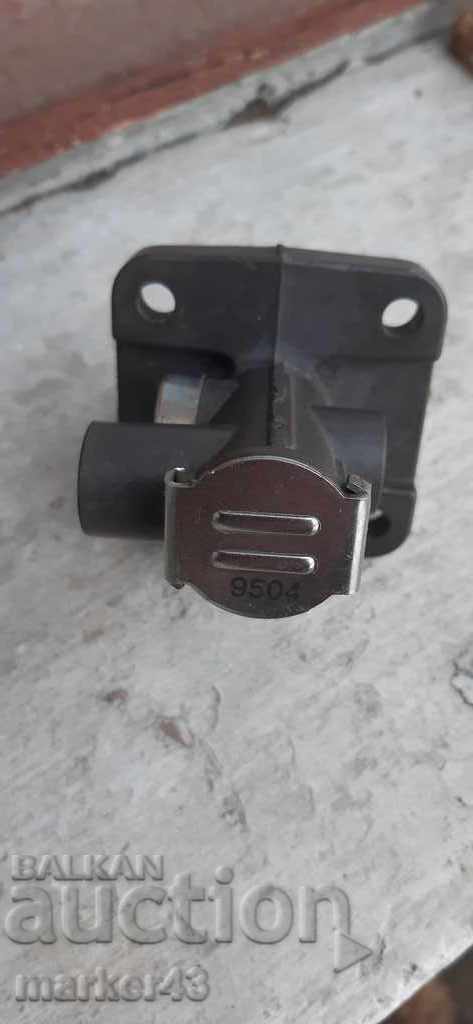 Delivery of Air valve for Volvo truck Delivery of Air valve for Volvo truck