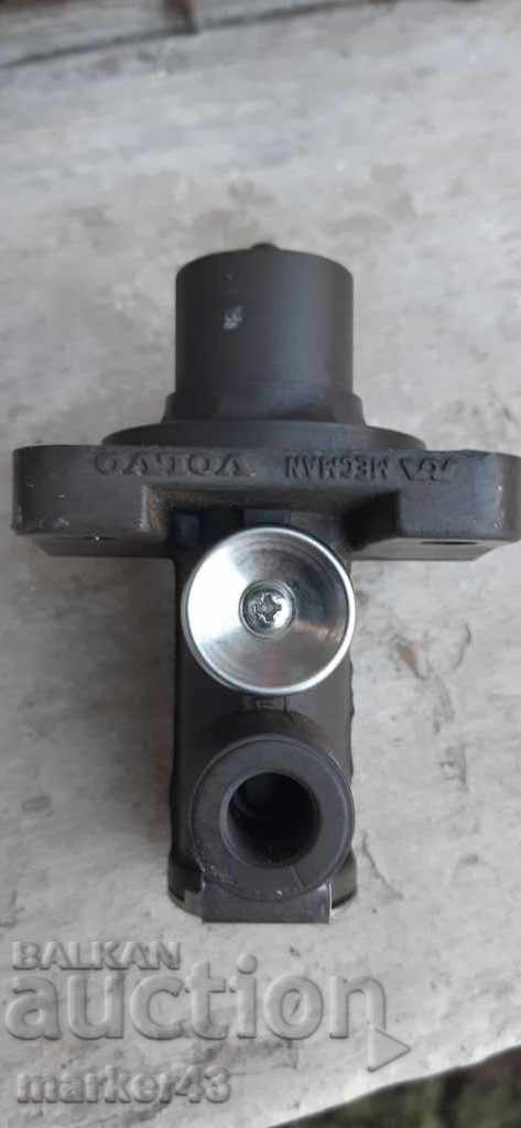 Air valve for Volvo truck - 7 Air valve for Volvo truck - 7