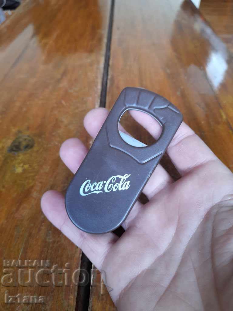 Deschizător vechi Coca Cola, Coca Cola cu preț 20.00 BGN | € 10.23 Deschizător vechi Coca Cola, Coca Cola cu preț 20.00 BGN | € 10.23