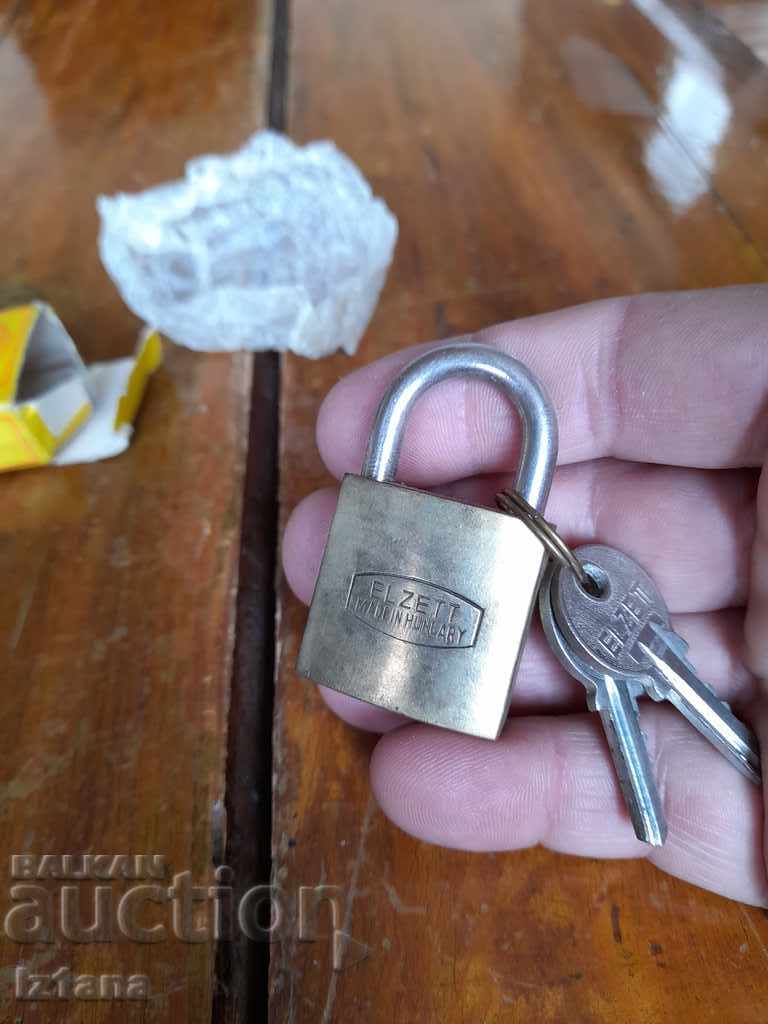Auction Old padlock Elzett 2068 Auction Old padlock Elzett 2068