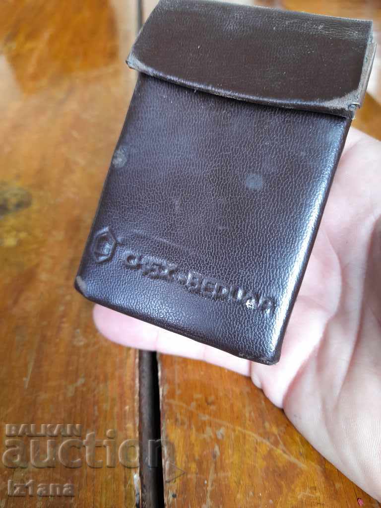 Auction Old snuff box SKBH Verila Auction Old snuff box SKBH Verila