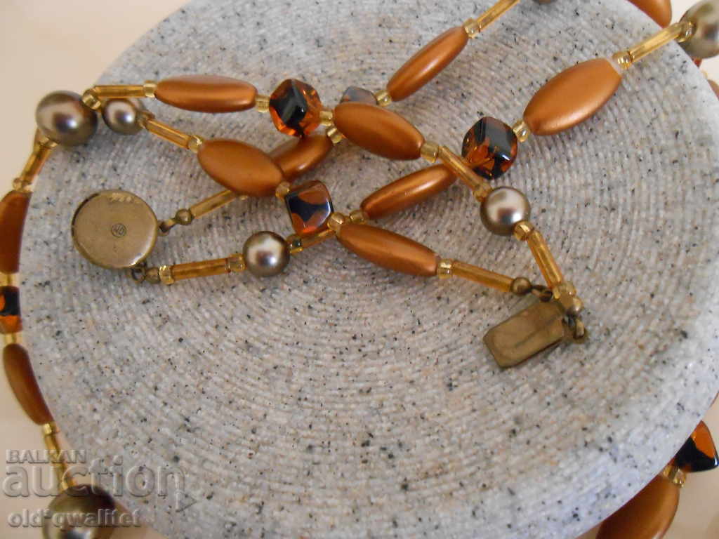 Jewelry, necklace from the 70's, beautiful and very relevant now, Czech Republic with price 99.00 BGN | € 50.62 Jewelry, necklace from the 70's, beautiful and very relevant now, Czech Republic with price 99.00 BGN | € 50.62