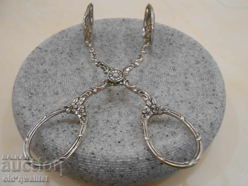 Antique SILVER CLAMP, SILVER 800, floral motifs N 1 - 6 Antique SILVER CLAMP, SILVER 800, floral motifs N 1 - 6