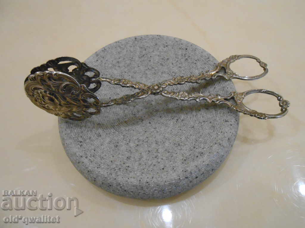 Antique SILVER CLAMP, SILVER 800, floral motifs N 3 - 5 Antique SILVER CLAMP, SILVER 800, floral motifs N 3 - 5