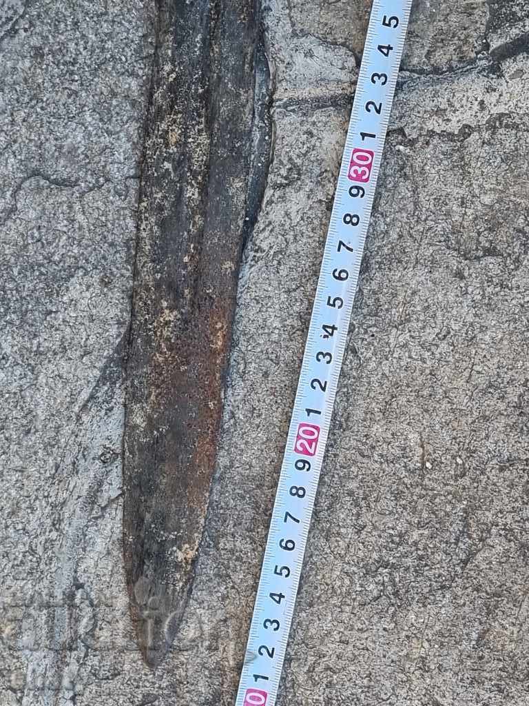 Delivery of Tesak. Kama. Sword. Sword.