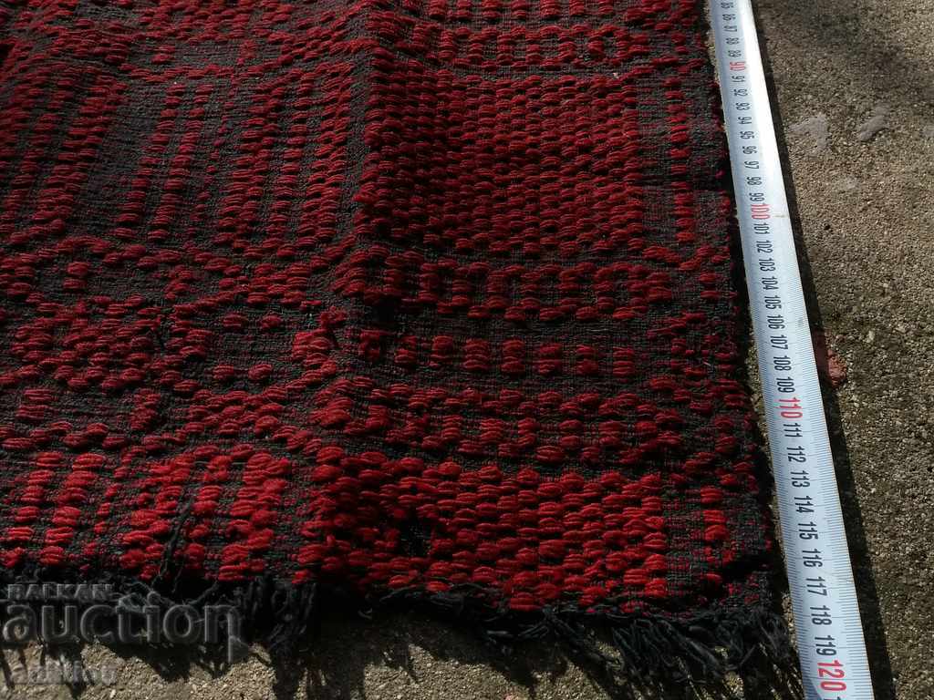 Delivery of COTTON WOVEN PATH, CRYING - CRANE Delivery of COTTON WOVEN PATH, CRYING - CRANE