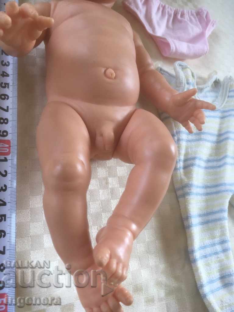 DOLL "BERJUSA 80S OF THE LAST CENTURY MARKING GLASS EYES with price 104.00 BGN | € 53.17 DOLL "BERJUSA 80S OF THE LAST CENTURY MARKING GLASS EYES with price 104.00 BGN | € 53.17