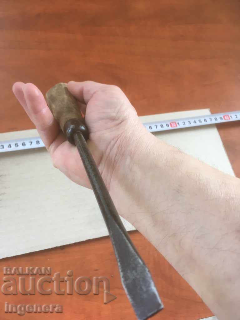 Auction SCREWDRIVER OLD HEALTHY LARGE SOCA TOOL Auction SCREWDRIVER OLD HEALTHY LARGE SOCA TOOL