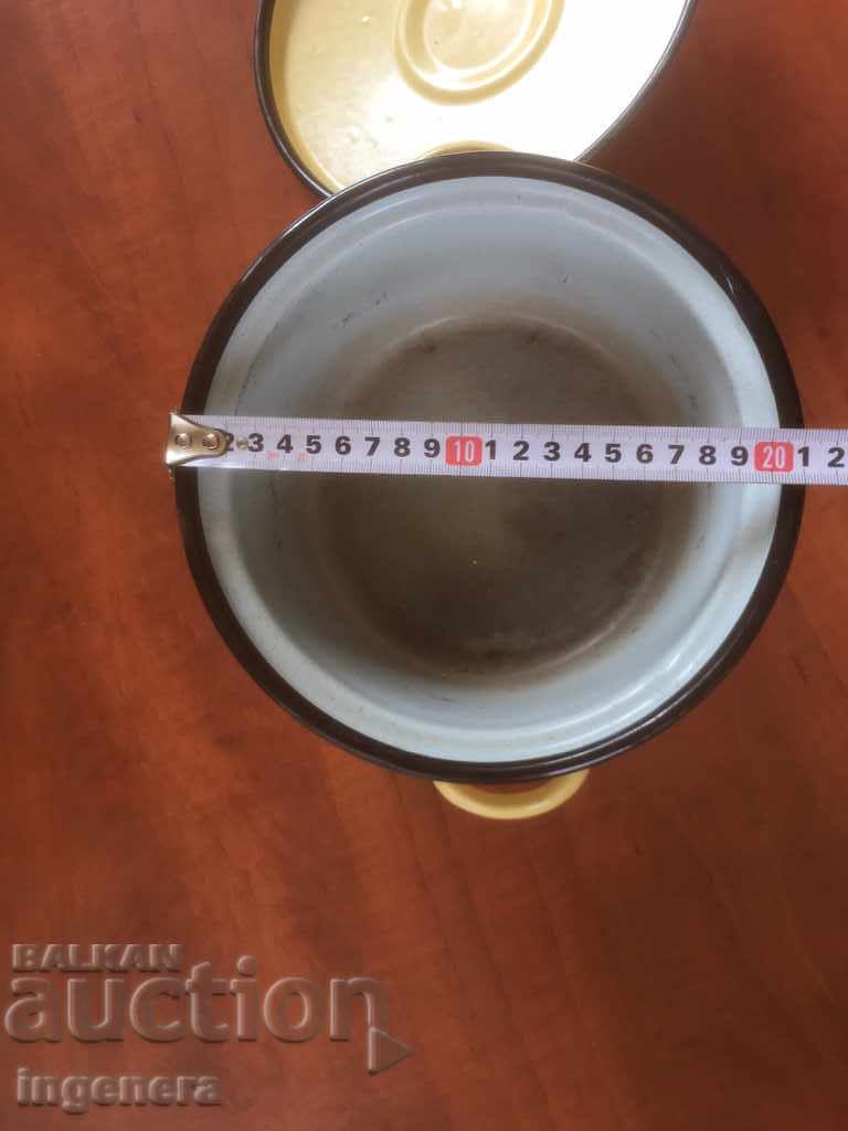 ENAMELED POT WITH LID-USSR COURT OLD PRODUCTION with price 16.00 BGN | € 8.18